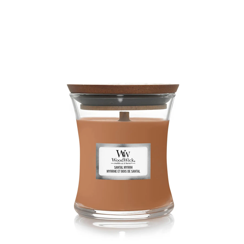 Scented candle with notes of mahogany, eucalyptus and amber Woodwick Mini Santal Myrrh