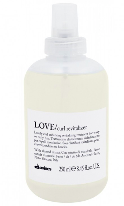 LOVE/ curl revitalizer - revitalizing spray that controls curl