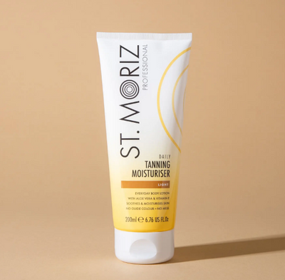 St Moriz Professional Tanning Moisturiser 200 ml for gradual tanning